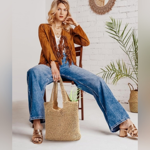 Straw Beach Tote Bag: Large Summer Boho Woven Bags - Rattan Shoulder Bag - Picture 1 of 11